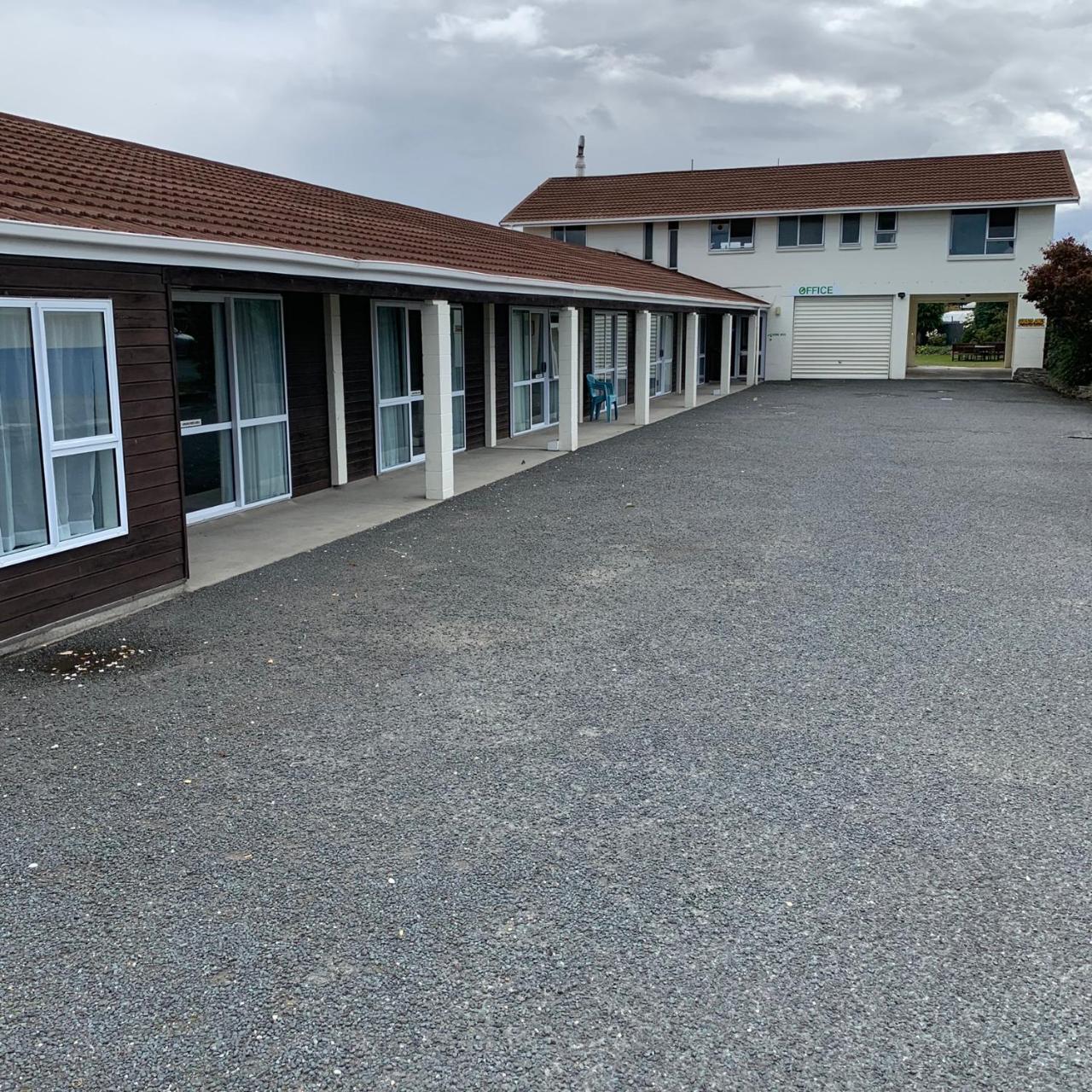 Helensborough Motor Inn Белклута Екстер'єр фото